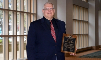 Waupaca Foundry Leaders Receive Distinguished Honors